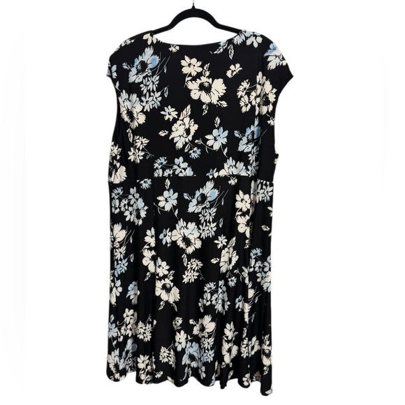 Chaps Floral Cap Sleeve Dress Black - Picture 2 of 10